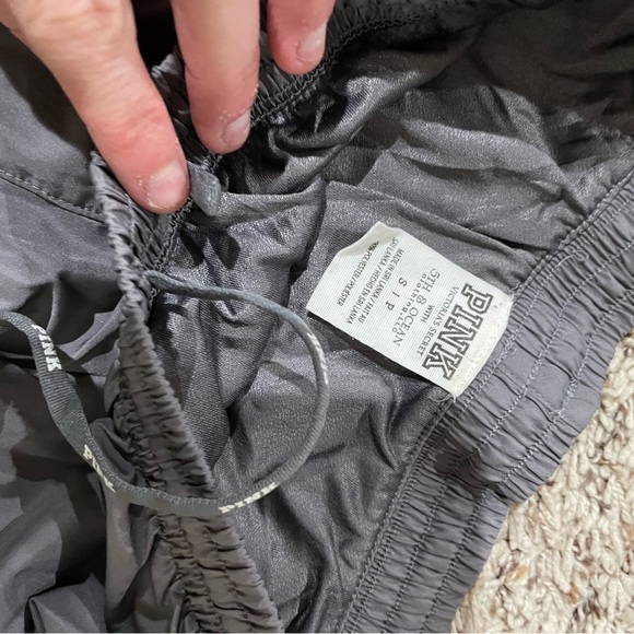 Indiana Hoosiers shorts - Picture 2 of 4